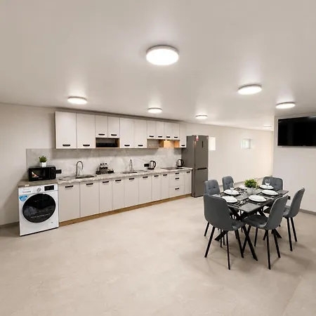 Evuri Apartment *
